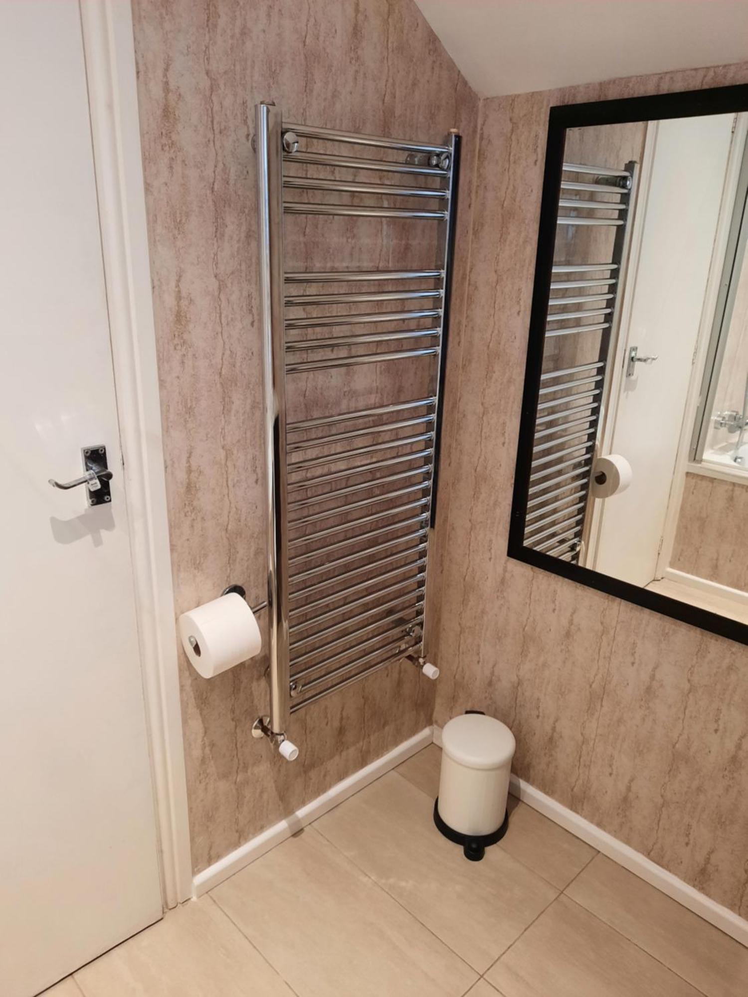 Lovely Home With Full En-Suite Double Bed Rooms レディング エクステリア 写真